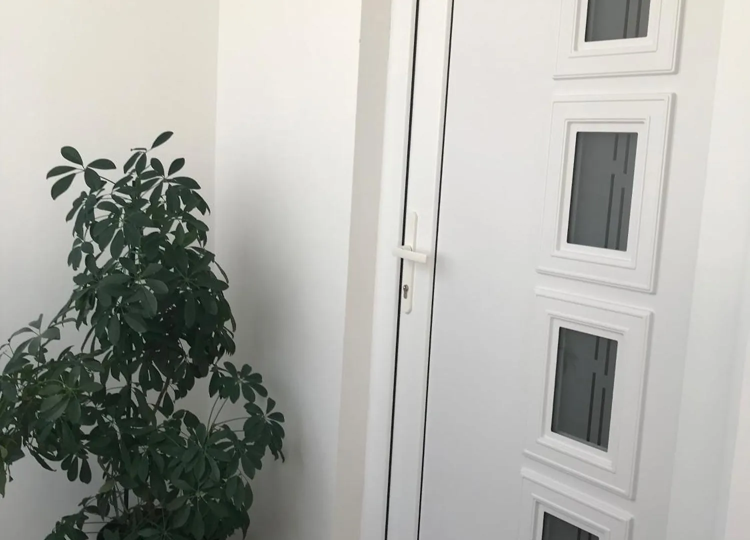 Apartments Komadina Selce 0*,  Croatia