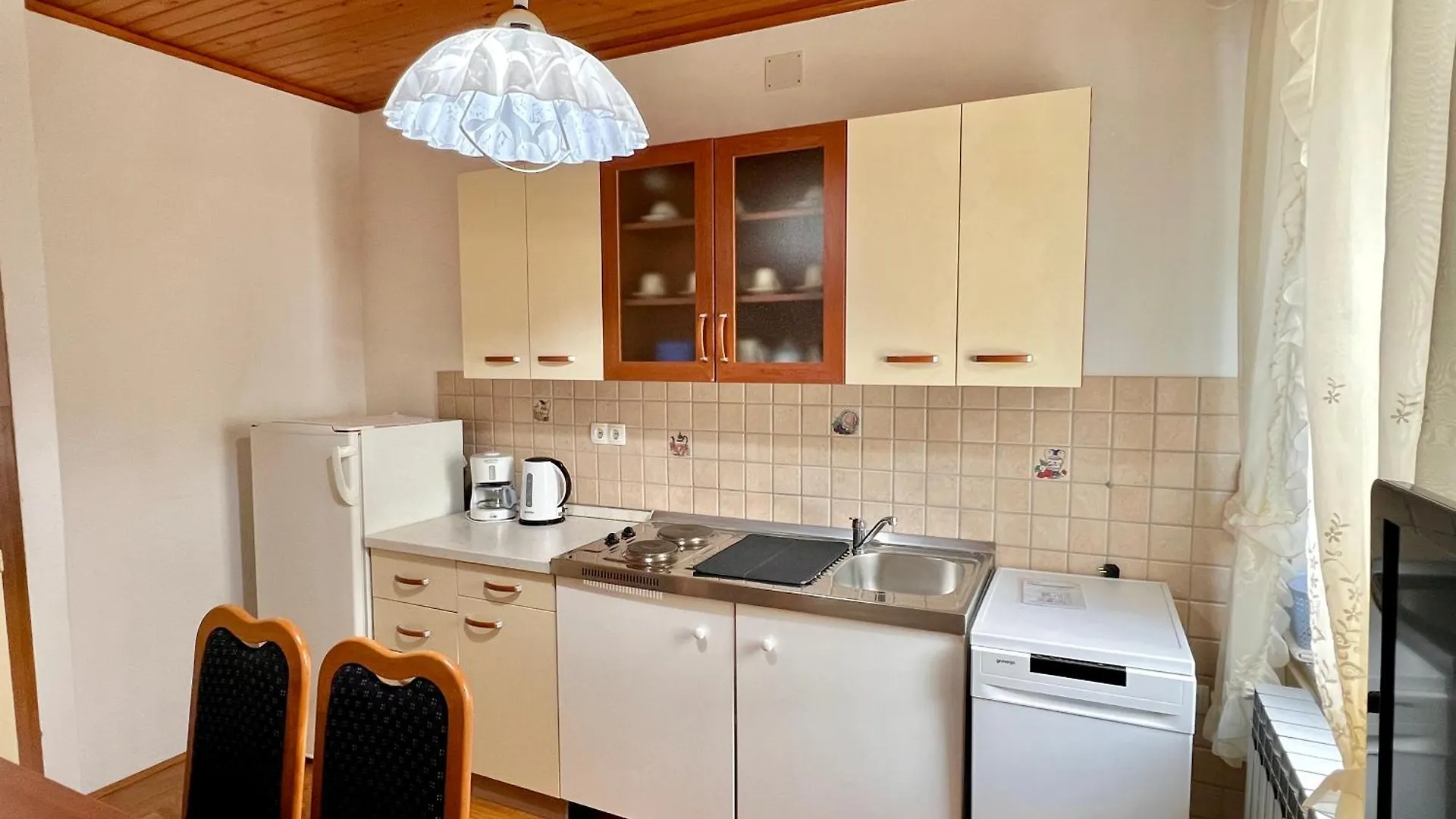 Apartments Komadina Selce Croatia